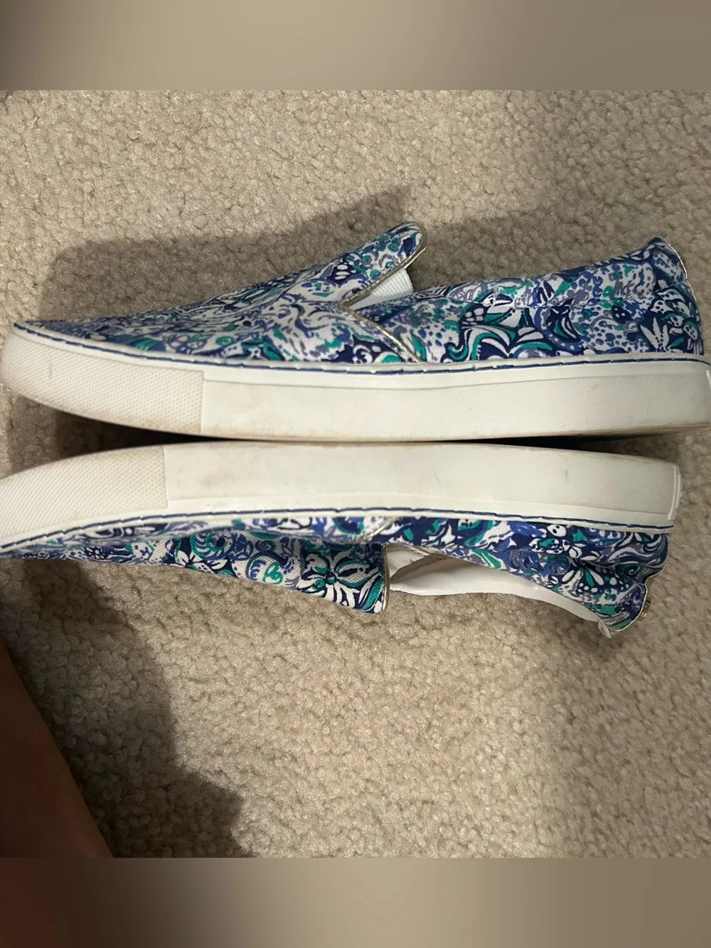 Lilly Pulitzer Blue White Teal Patterned Slip-On Sneakers